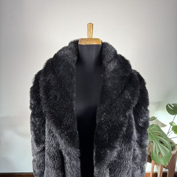 Vintage Black Faux Fur Coat | 80s 90s Plush Modacrylic Mod Jacket, USA Made - Picture 10 of 16